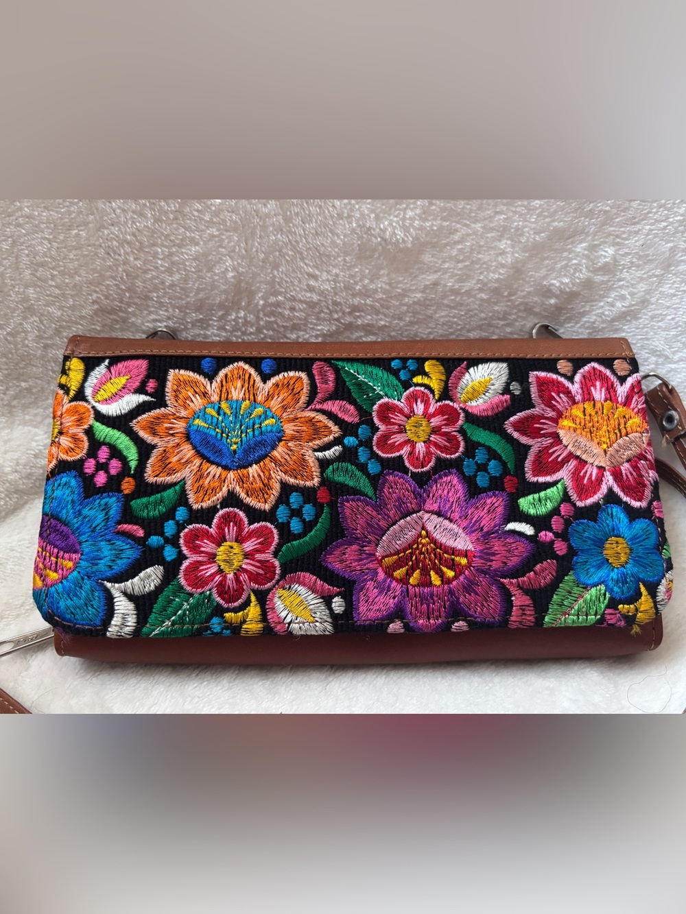 Multicolor Floral Embroidered Crossbody Bag - Stylish Women's Shoulder Purse - Picture 2 of 12